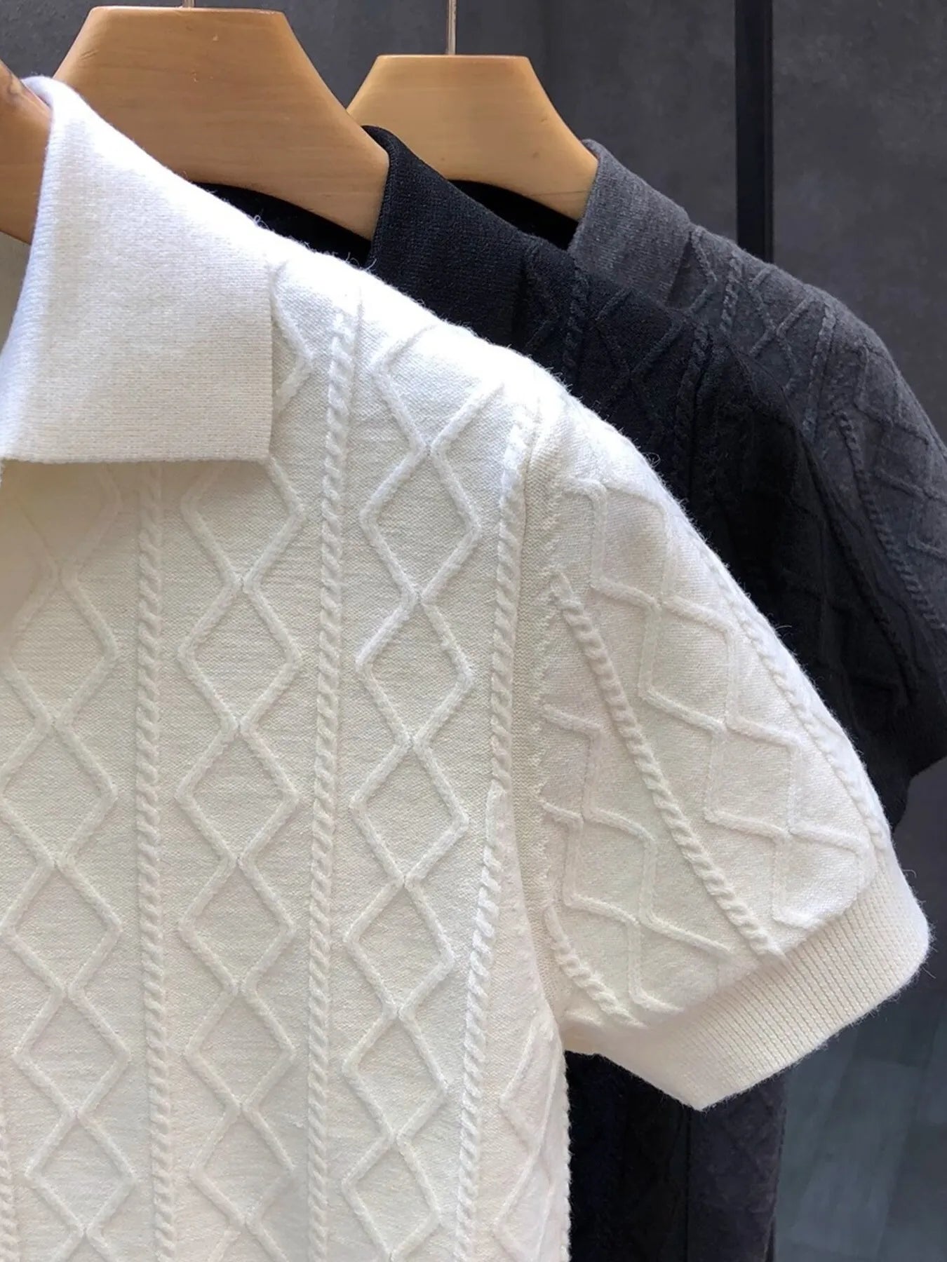 b989bab28dbf4e88a30e4b8538e4007e-Max-Origin